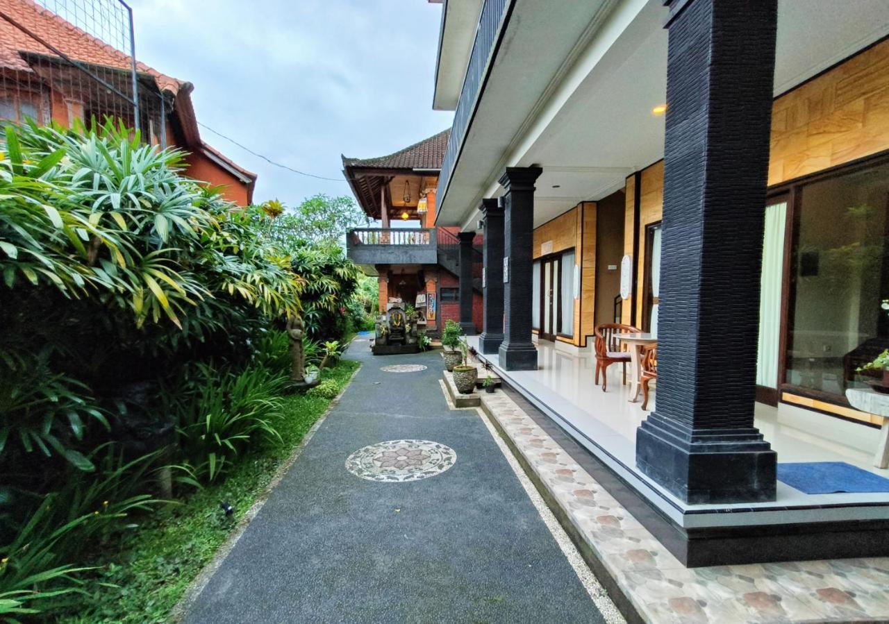 Warji House 1 Ubud Centre Exterior photo
